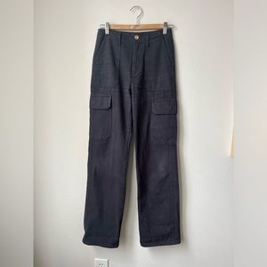 Zara Women’s Straight Leg Navy Cargo Pants